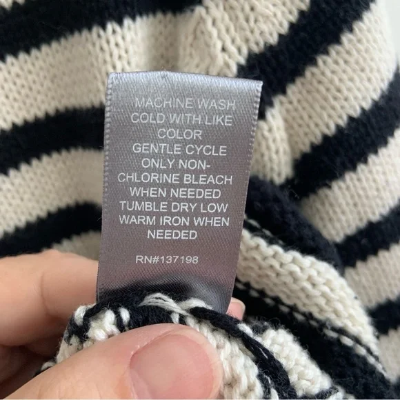 Marled Black and White Crew Neck Sweater‎ with Nautical Stripes Size M - Picture 12 of 12